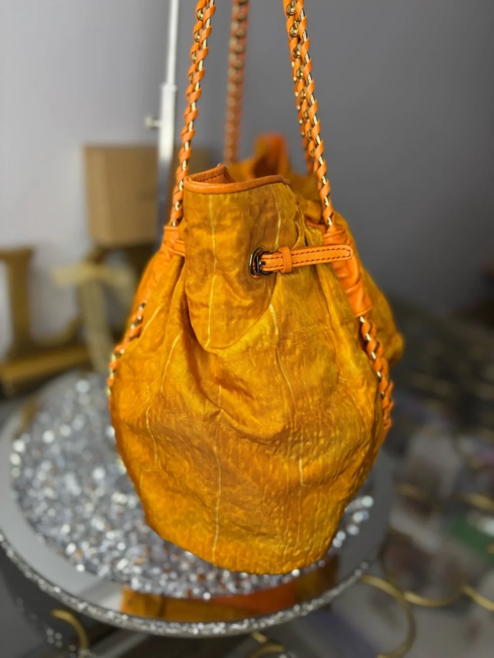 MCM RARE Orange Crinkled Leather Chain-Handle Shoulder Bag EUC - Picture 6 of 15